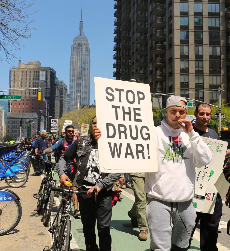 17171497109_0bae0e1ee9_b