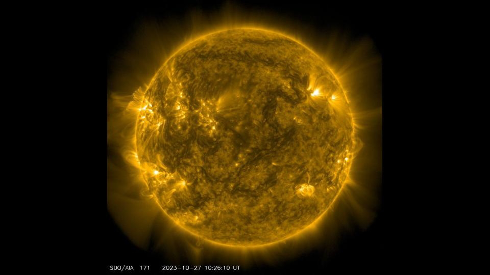 科學家表示：太陽將會提前進入活動極大期而且持續時間更長